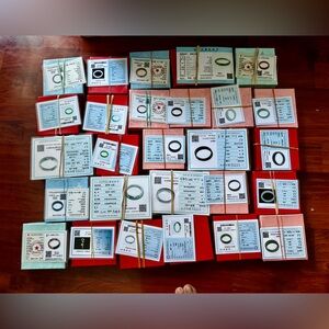 Going out the business & want to sell off all Jade pendants,bangle,bracelet v.v.